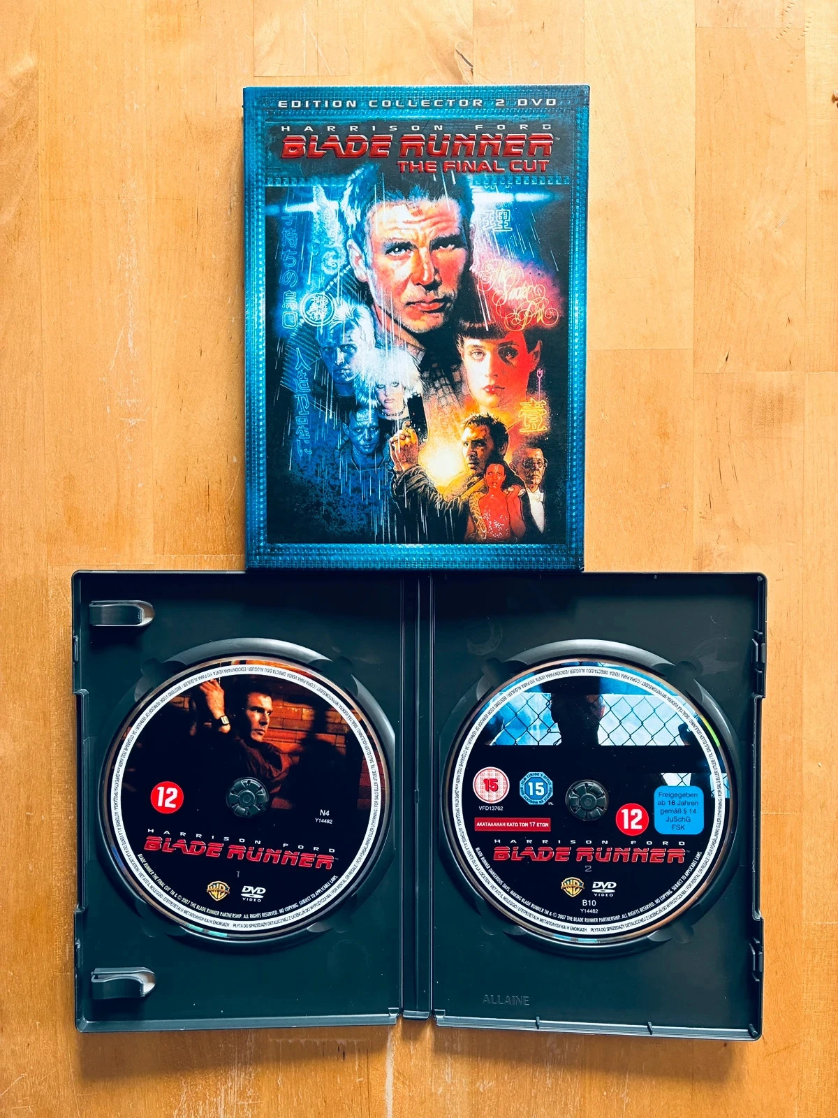 Ridley Scott's Blade Runner DVD The Final Cut collector's edition. – photo 3